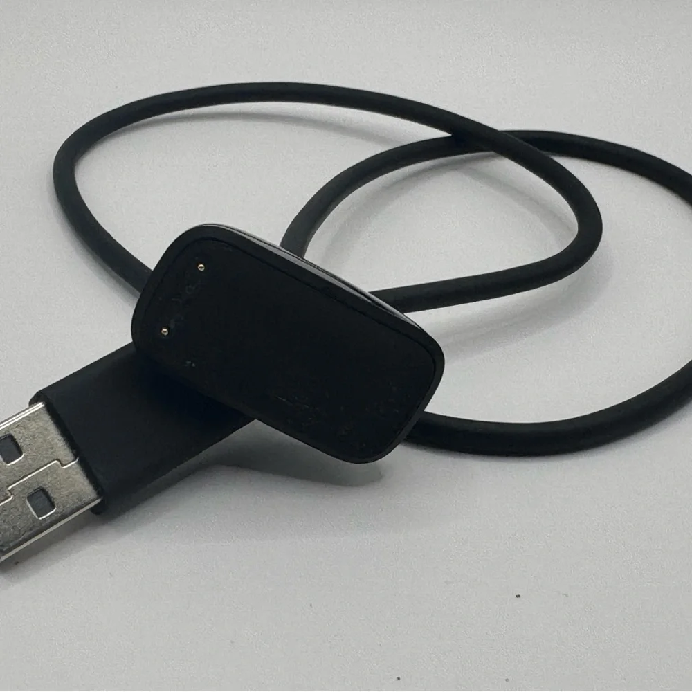 Fitbit Luxe Charging Cable